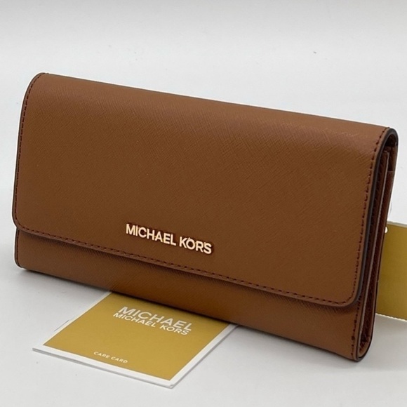 Michael Kors Handbags - Michael Kors Large Trifold Luggage